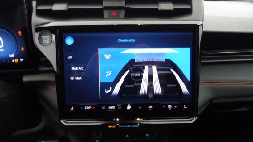 Aperçu du véhicule : 1.0 ECOBOOST HYBRID 125CH ST LINE S&S POWERSHIFT