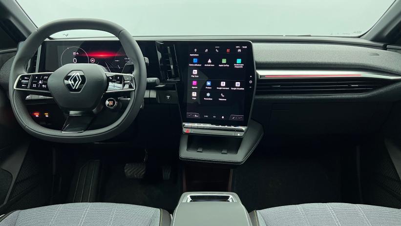 Aperçu du véhicule : 220 ch autonomie confort Techno Gris Schiste - Toit Noir Etoilé avec 4800€ d'équipements inclus