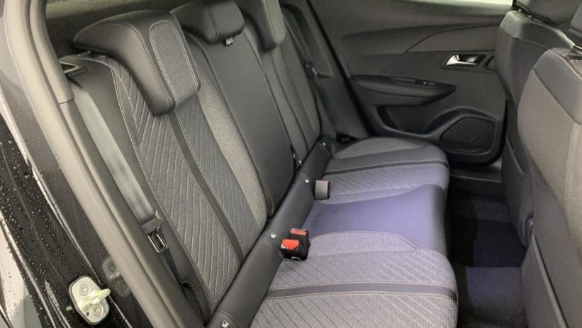 Aperçu du véhicule : Hybrid 145 e-DCS6 Allure