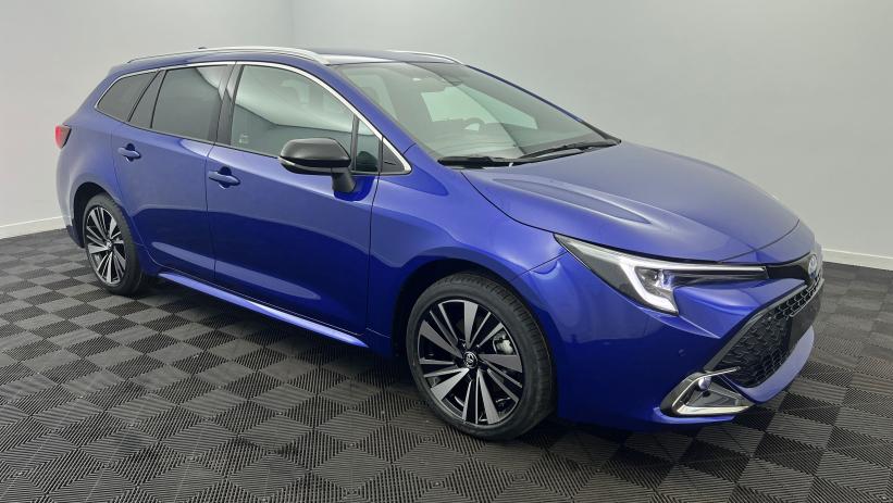 Aperçu du véhicule : Hybride 178ch Design Bleu Genièvre avec 2390€ d'équipements inclus