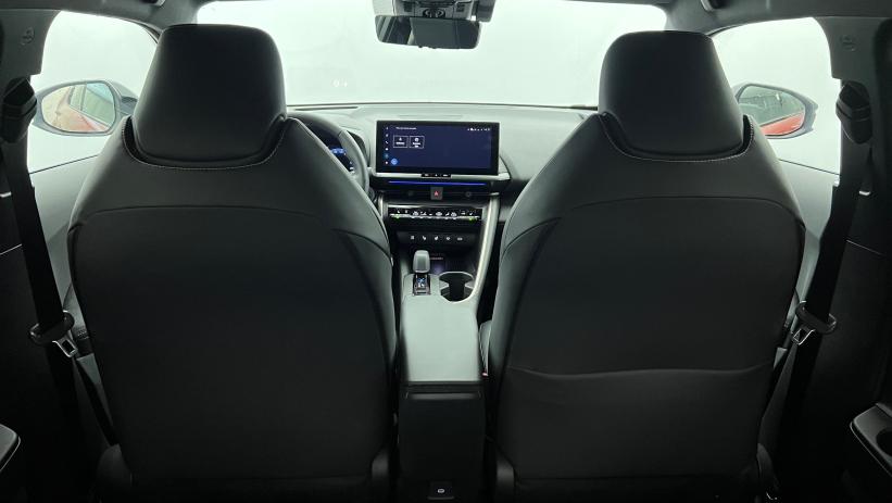 Aperçu du véhicule : Hybride Rechargeable 225 Collection Orange Sedona - Toit Noir avec 3700€ d'équipements inclus