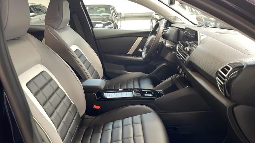 Aperçu du véhicule : Hybride 145 ch e-DCS6 Max
