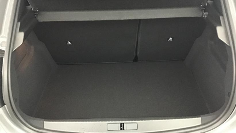 Aperçu du véhicule : 208 Hybrid 110 e-DCS6 Allure