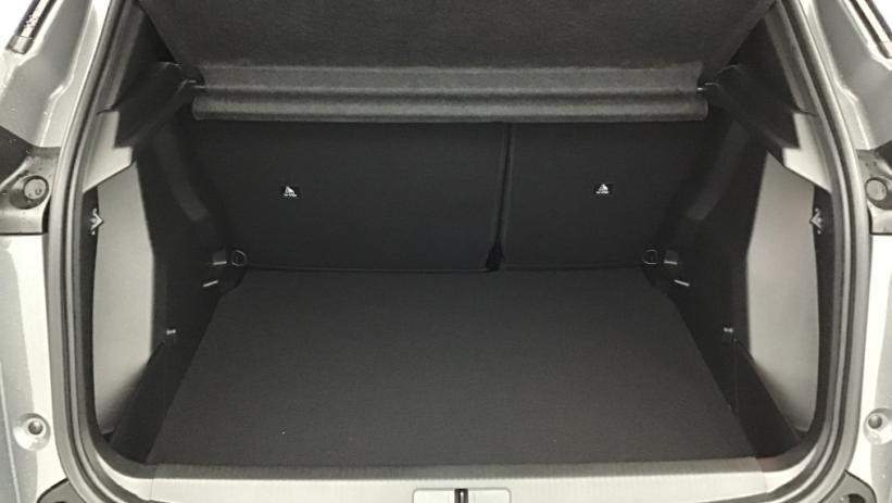 Aperçu du véhicule : 2008 100 S&S BVM6 Allure - 5P