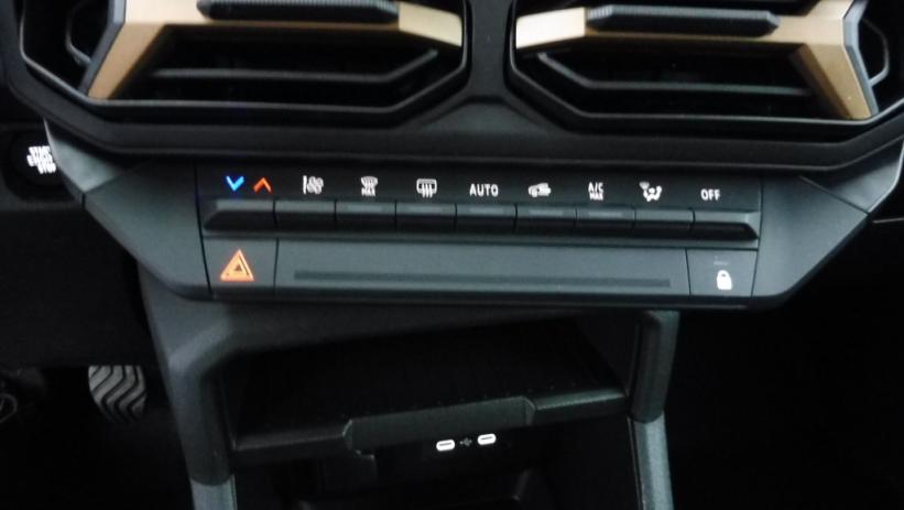 Aperçu du véhicule : 1.2 TCE MILD HYBRID 130CH EXTREME 4X4