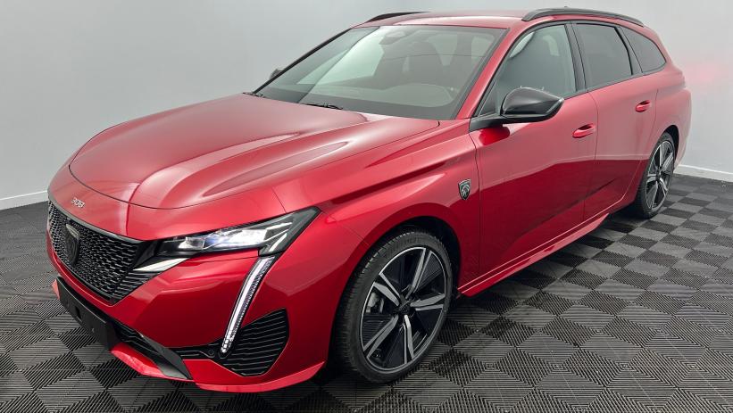 Aperçu du véhicule : Hybrid 145 e-DCS6 GT Rouge Elixir avec 2200€ d'équipements inclus