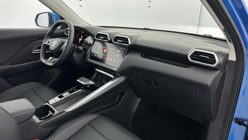 Aperçu du véhicule : 1.5 L Hybrid+ 197ch Luxury