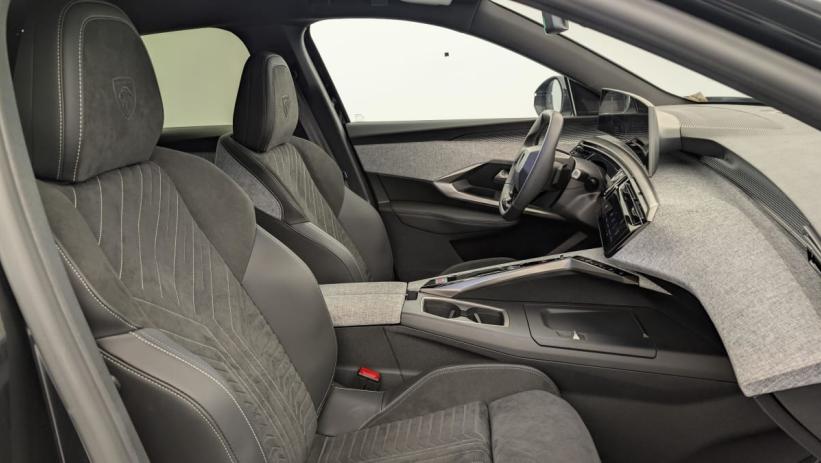 Aperçu du véhicule : Hybrid 145 e-DCS6 GT