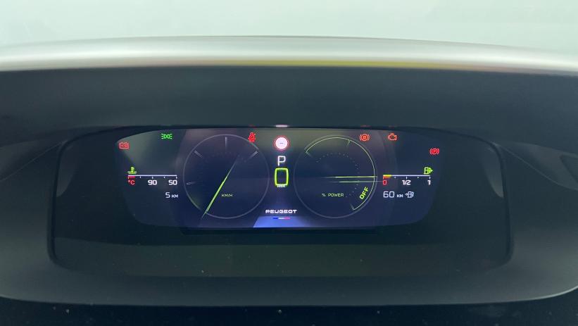 Aperçu du véhicule : Hybrid 145 e-DCS6 GT Rouge Elixir avec 2200€ d'équipements inclus