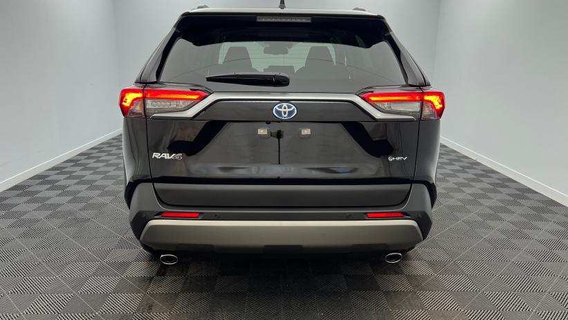 Aperçu du véhicule : Hybride 222 ch AWD-i 30 YEARS Noir Attitude avec 1350€ d'équipements inclus