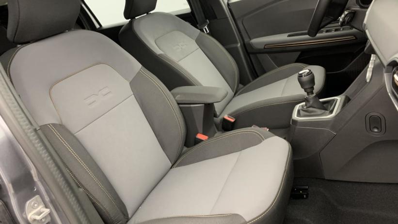 Aperçu du véhicule : ECO-G 100 7 places GSR2 Extreme +