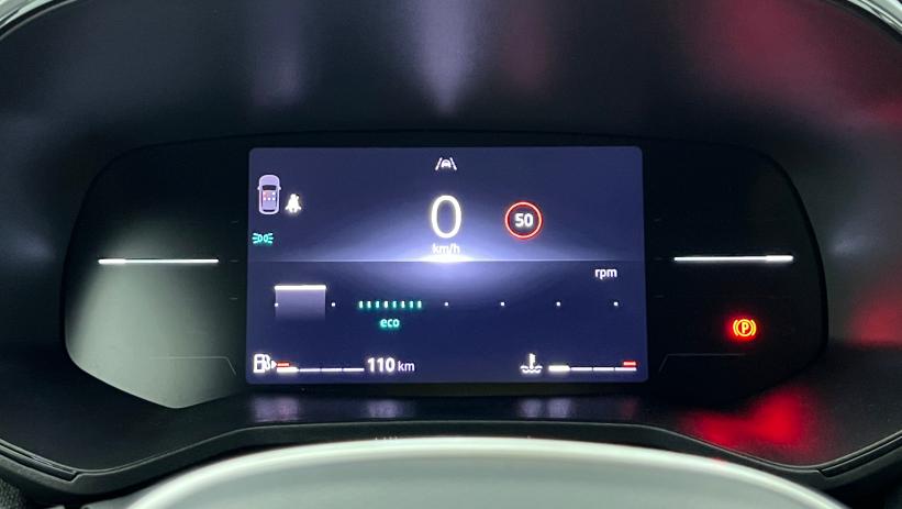 Aperçu du véhicule : Blue dCi 100 Evolution Gris Rafale avec 1100€ d'équipements inclus