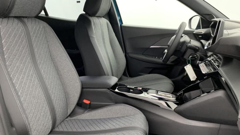 Aperçu du véhicule : Hybrid 145 e-DCS6 Allure