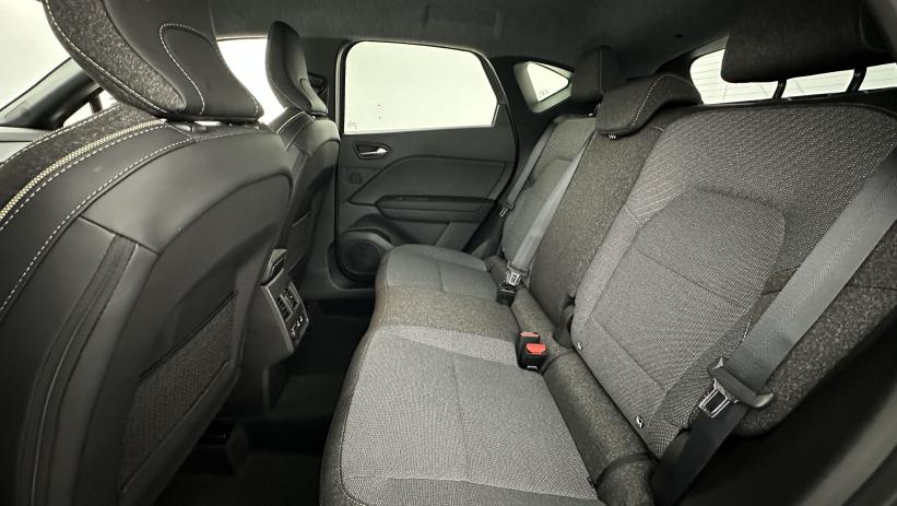 Aperçu du véhicule : II 1.8 E-Tech full hybrid 160ch Techno