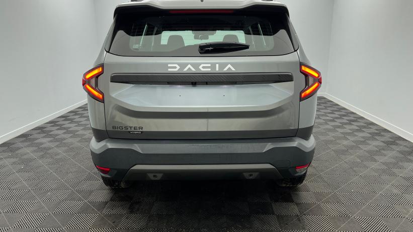 Aperçu du véhicule : Hybrid 155 Expression Gris Schiste avec 1550€ d'équipements inclus