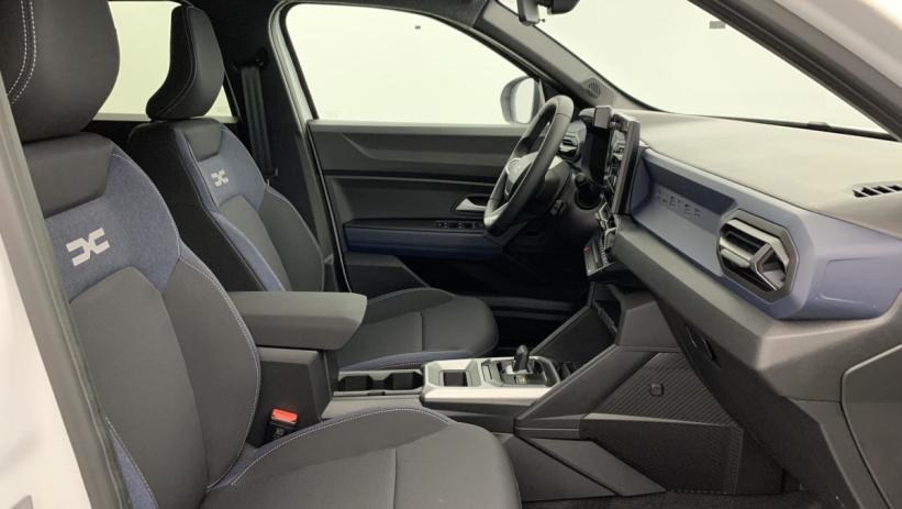 Aperçu du véhicule : Hybrid 140 Journey