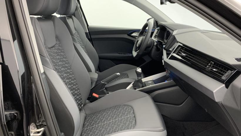 Aperçu du véhicule : 30 TFSI 116 ch BVM6 Design