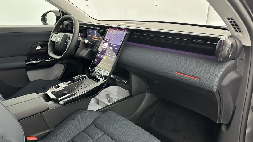 Aperçu du véhicule : 1.2 Hybride 145ch Plus e-DCS6