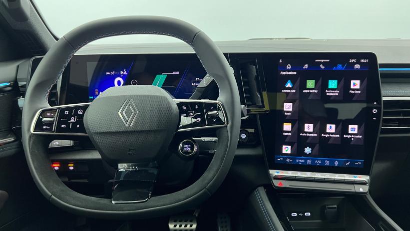 Aperçu du véhicule : full hybrid E-Tech 200 ch Esprit Alpine Gris Schiste Satin - Toit Noir Etoilé avec 5349€ d'équipements inclus