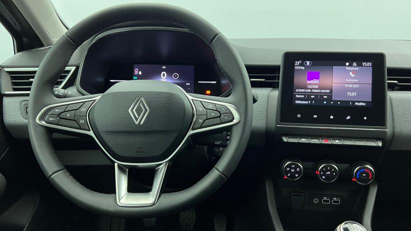 Aperçu du véhicule : Blue dCi 100 Evolution Gris Schiste avec 1100€ d'équipements inclus