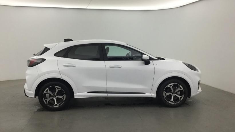 Aperçu du véhicule : PUMA 1.0 EcoBoost 125 ch mHEV S&S BVM6 ST-Line
