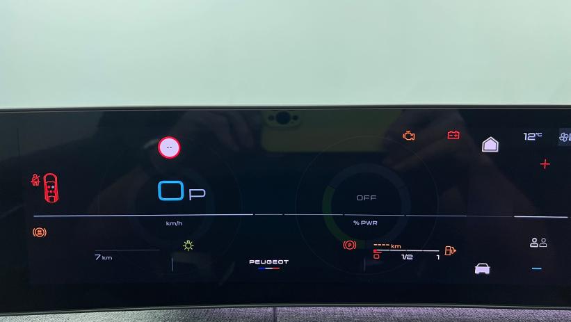 Aperçu du véhicule : Nouveau Hybrid 145 e-DCS6 GT Bleu Ingaro avec 2900€ d'équipements inclus