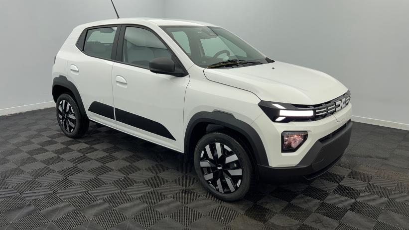 Aperçu du véhicule : 65 Expression Blanc Kaolin avec 260€ d'équipements inclus