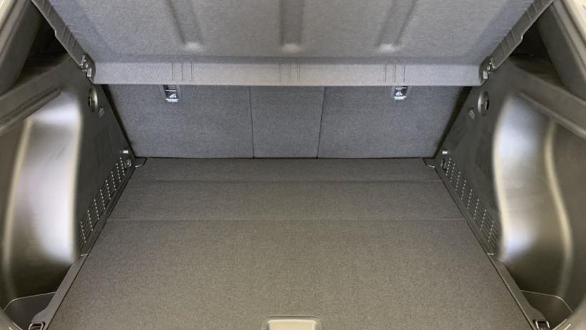 Aperçu du véhicule : HYBRID 129 CREATIVE N Line