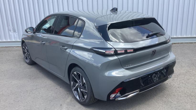 Aperçu du véhicule : 308 BlueHDi 130ch S&S EAT8 Allure