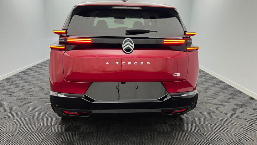 Aperçu du véhicule : Nouveau Hybrid 145 e-DCS6 Max Rouge Rubis avec 1600€ d'équipements inclus