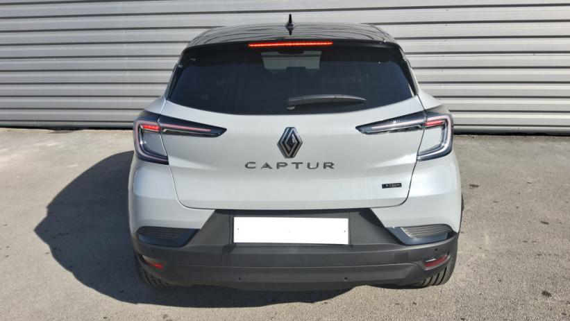 Aperçu du véhicule : CAPTUR E-Tech full hybrid 160 ch Techno