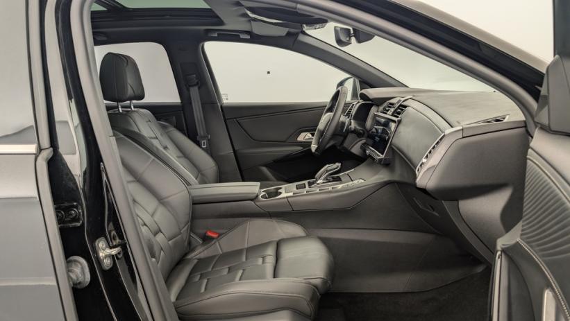 Aperçu du véhicule : Hybride Rechargeable E-Tense 225 EAT8 Opera