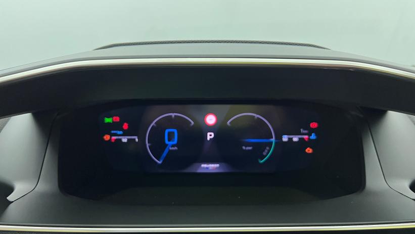 Aperçu du véhicule : Hybrid 145 e-DCS6 GT Noir Perla Nera avec 4420€ d'équipements inclus