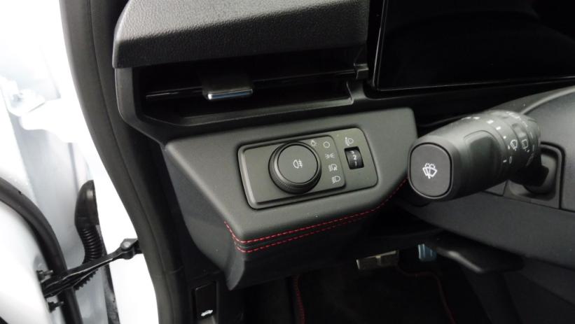 Aperçu du véhicule : 1.0 ECOBOOST HYBRID 125CH ST LINE S&S POWERSHIFT