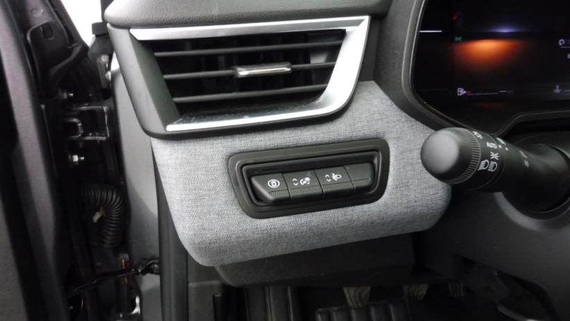 Aperçu du véhicule : 1.5 BLUE DCI 100CH EVOLUTION GSR2