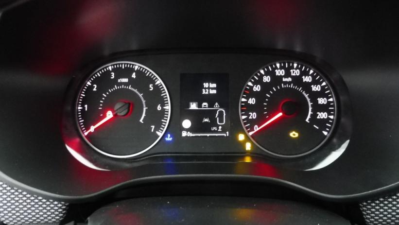 Aperçu du véhicule : 1.0 ECO-G 100CH EXPRESSION 7 PLACES -24