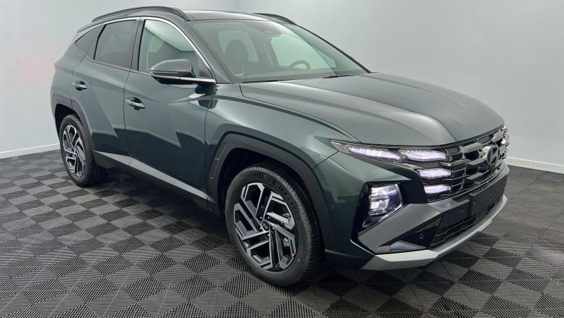 Aperçu du véhicule : 1.6 T-GDI 239 Hybrid BVA6 Executive Cypress Green avec 1160€ d'équipements inclus