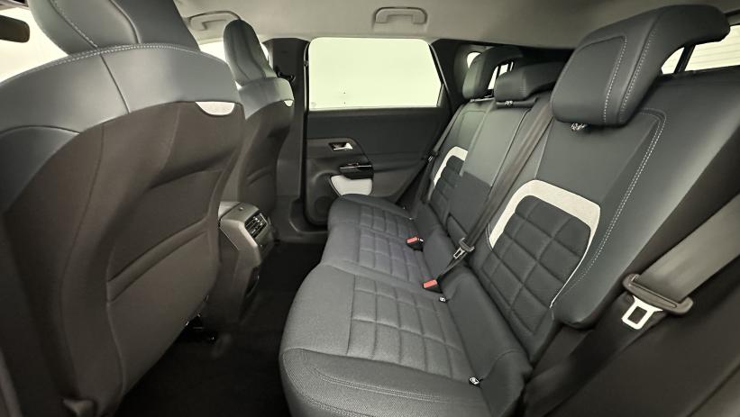 Aperçu du véhicule : 1.2 Hybride 145ch Plus e-DCS6