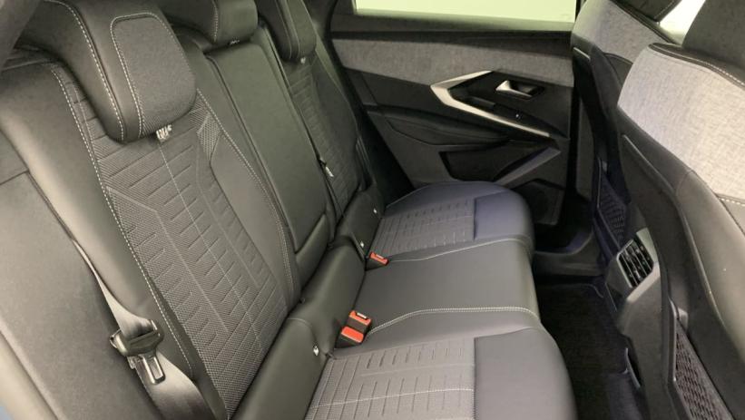 Aperçu du véhicule : Hybrid 145 e-DCS6 GT