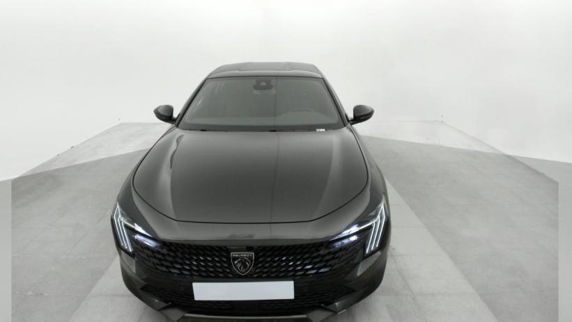 Aperçu du véhicule : Hybrid 180 e-EAT8 Allure