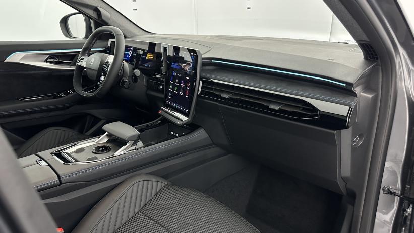 Aperçu du véhicule : E-Tech full hybrid 200ch Esprit Alpine