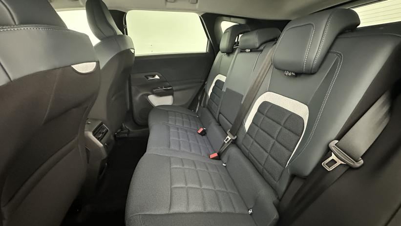 Aperçu du véhicule : 1.2 Hybride 145ch Plus e-DCS6