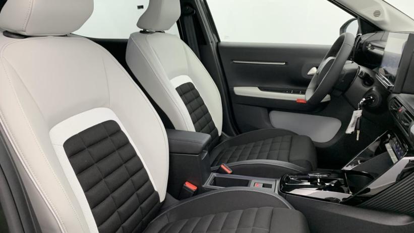 Aperçu du véhicule : Hybride 145 e-DCS6 Max