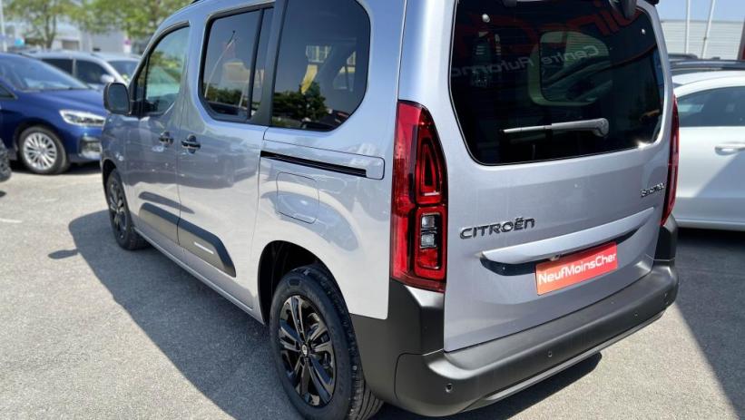 Aperçu du véhicule : MAX VP M 1.5 BLUEHDI 130CV EAT8 + ADML+ PACK HIVER + NEUF 0KM