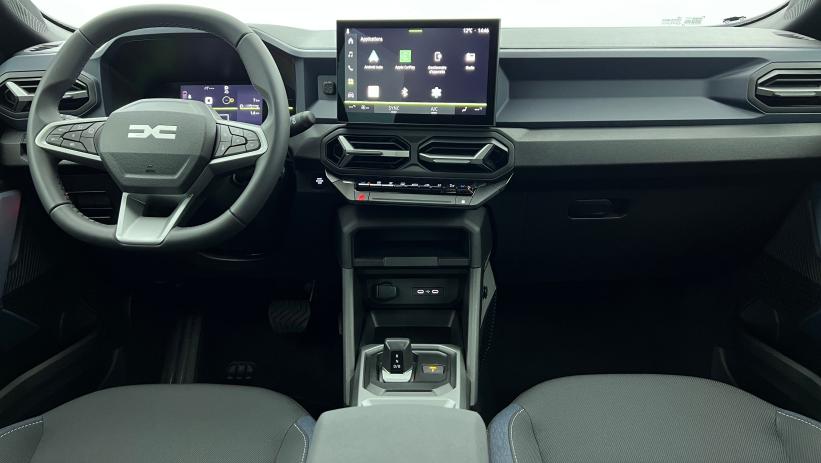 Aperçu du véhicule : Hybrid 155 Expression Gris Schiste avec 1550€ d'équipements inclus