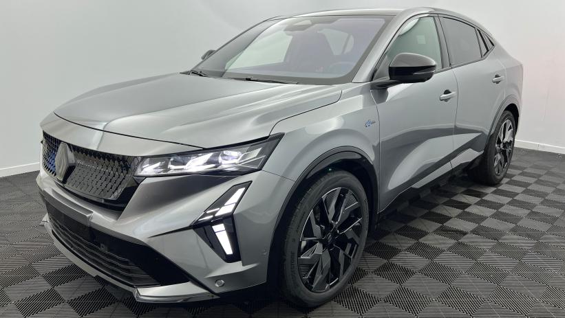 Aperçu du véhicule : E-Tech full hybrid 200 esprit Alpine Gris schiste - Toit Noir Etoilé avec 3150€ d'équipements inclus