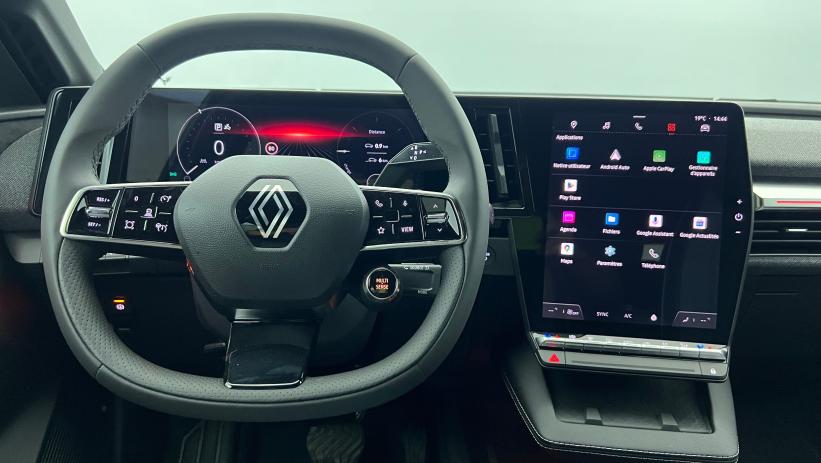 Aperçu du véhicule : 220 ch autonomie confort Techno Gris Schiste - Toit Noir Etoilé avec 4800€ d'équipements inclus