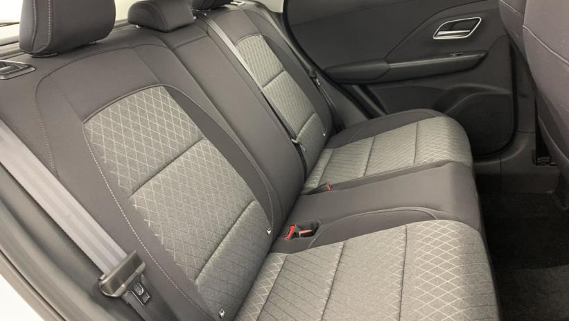 Aperçu du véhicule : 1.5 L Hybrid+ 197 ch Standard