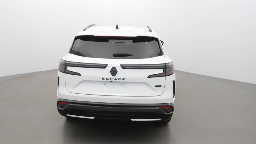 Aperçu du véhicule : 1.2 E-TECH FULL HYBRID 200CH ESPRIT ALPINE 7 PLACES - 25