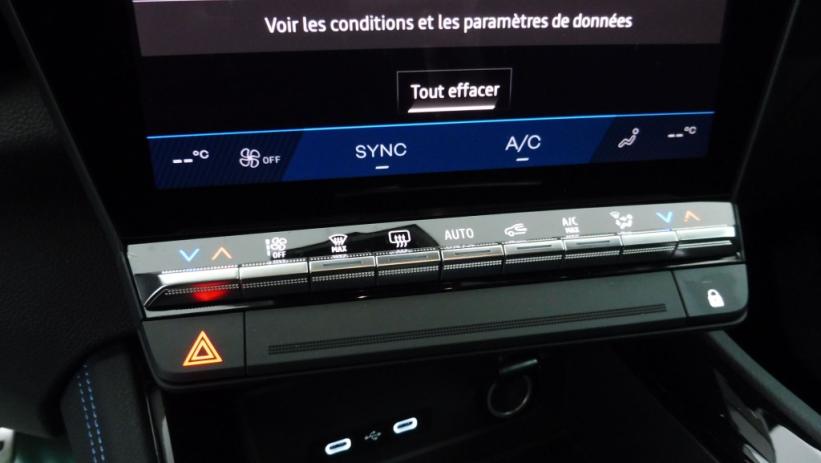 Aperçu du véhicule : 1.2 E-TECH FULL HYBRID 200CH ESPRIT ALPINE 7 PLACES - 25